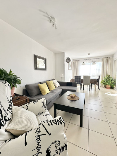 10-3e50b8be5b8cf91f2124a3c5191943c0-217