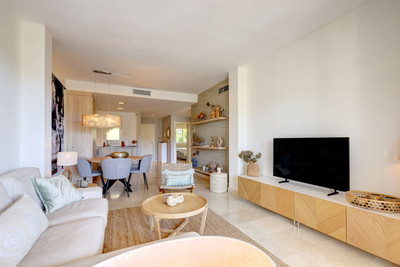 10-3e50b8be5b8cf91f2124a3c5191943c0-276