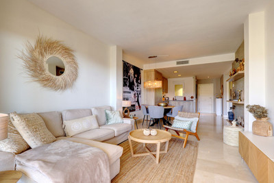 11-d1cf5881fc1bcd9b7caba52dcf1cbdee-271