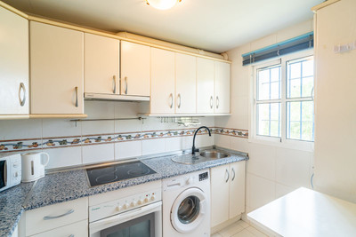 14-54528d0318d20d118ca762f10eb21672-201