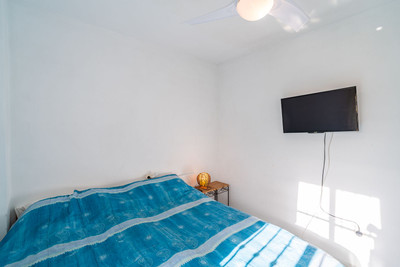 25-e277381bf7f4dd9f12cf6eeef54ee14d-85