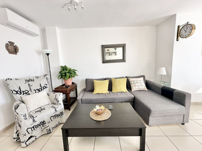 3-9044ff3015df52bb84e13bfc318443ab-238