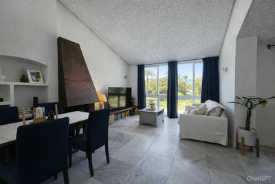 3-9044ff3015df52bb84e13bfc318443ab-270