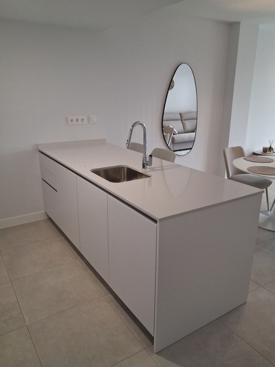 4-31eddec24faf40464bcee8b2fd51cd02-284