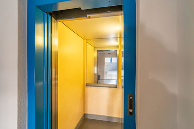 42-0418219a0a67439ee4c271f39e093311-17