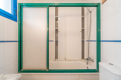 46-3fa0a712eb6441d58b1604069d3660dc-12