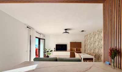 7-8b51b490ae7dc526cb42772a5c6bbc97-294